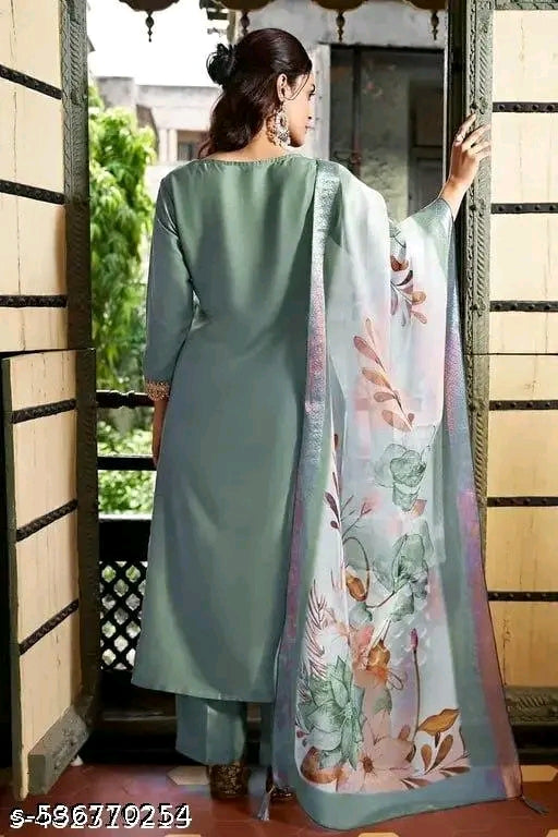 NEW STYLISH WOMEN PISTA KURTI SET